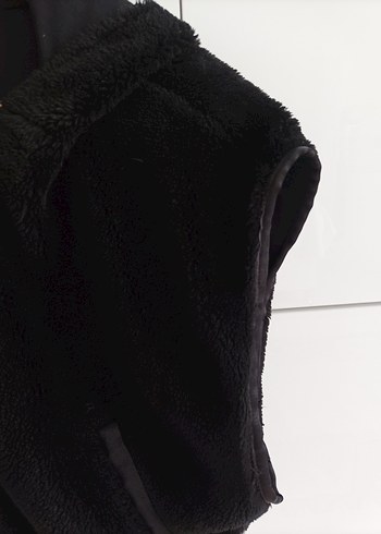 Siyah Kürklü Yelek  (M-L beden) - Görsel 2