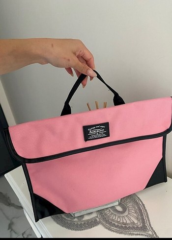 Pembe Kadın Evrak Çantası
