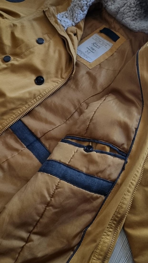 Erkek Çocuk Kahverengi Düğmeli Kaban - Görsel 3