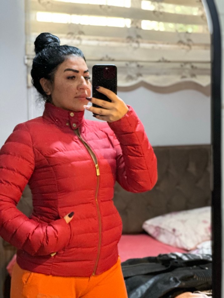 Kırmızı Kadın Şık Kısa Mont - Görsel 3