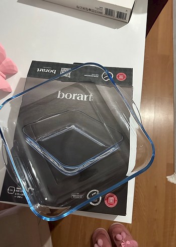 Mavi Borar Cam Fırın Kabı kekte pişer - Görsel 3