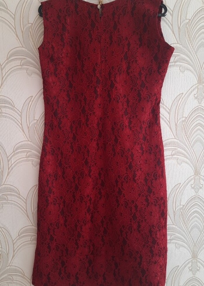 Bordo rengi dantelli elbise - Görsel 2