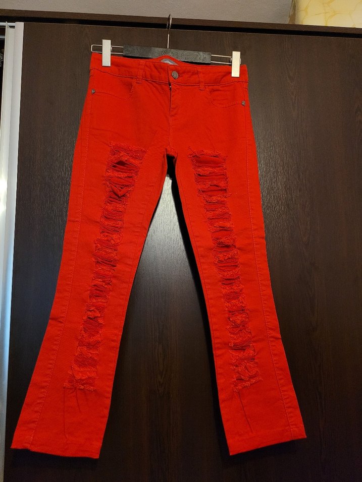 Kırmızı Yırtık Detaylı Kadın Jean - Görsel 4