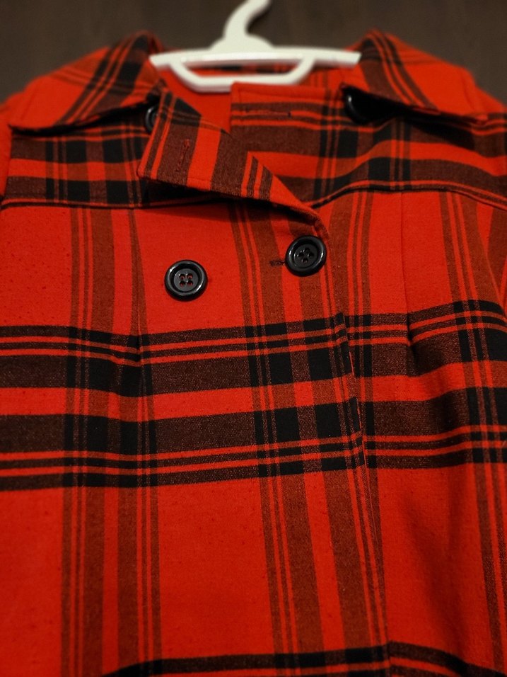 Düğmeli Kırmızı Mini Kadın Ceket - Görsel 3