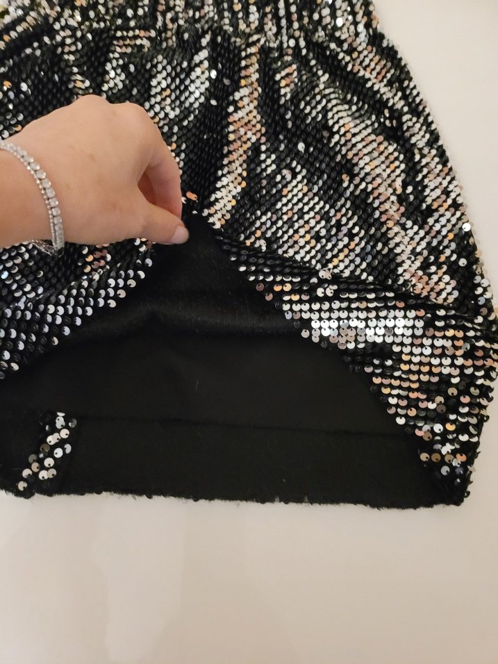 Parlak Siyah pul payet mini Etek - Görsel 4