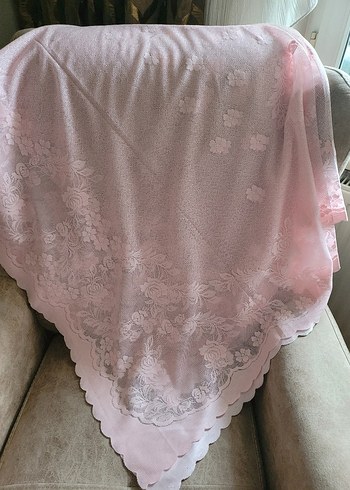 Nakışlı Pembe Masa Örtüsü - Görsel 4