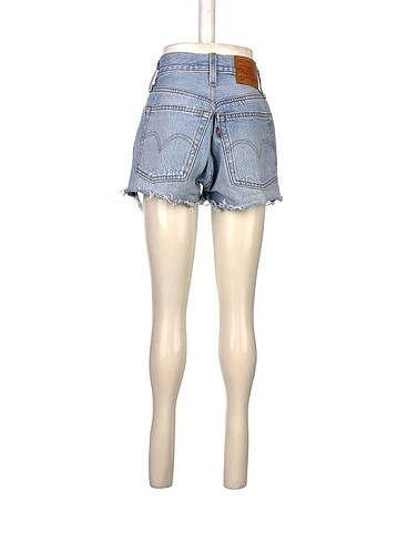 34 Beden Levis Jean / Kot Şort %70 İndirimli.