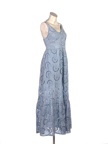 Guess Guess Uzun Elbise %70 İndirimli.