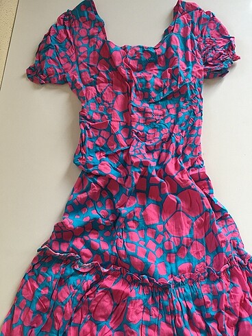 Pembe mavi elbise