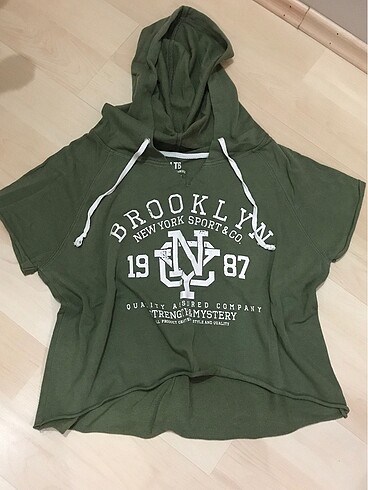 Sweatshirt 