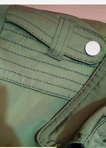 Kemerli Yeşil  Ceketi - Görsel 3