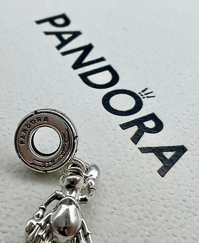 Pandora Pandora Disney Küçük Deniz Kızı Sebastian Charm