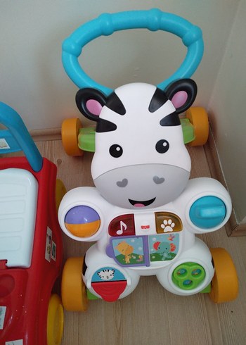 Fisher Price Çok Renkli Bebek Yürüteci
