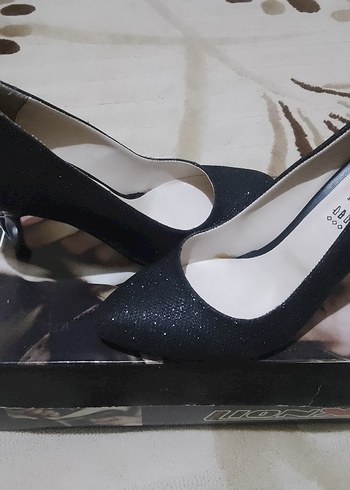Diğer Siyah Simli Stiletto Kadın Ayakkabı