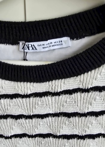 Zara Çizgili Örgü Detaylı Beyaz Kısa Kollu Tişört