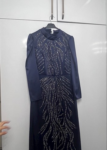 Uzun Kollu Lacivert Payetli Abiye Elbise - Görsel 4