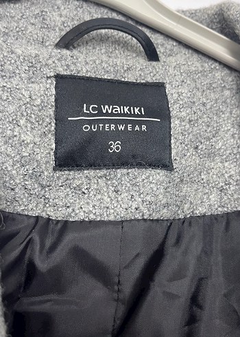 Gri Düğmeli Kadın Kaban - Görsel 3