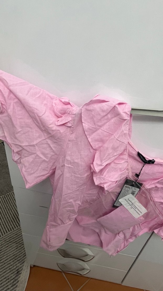 Pembe Kısa Kollu Fırfırlı Keten Bluz - Görsel 4