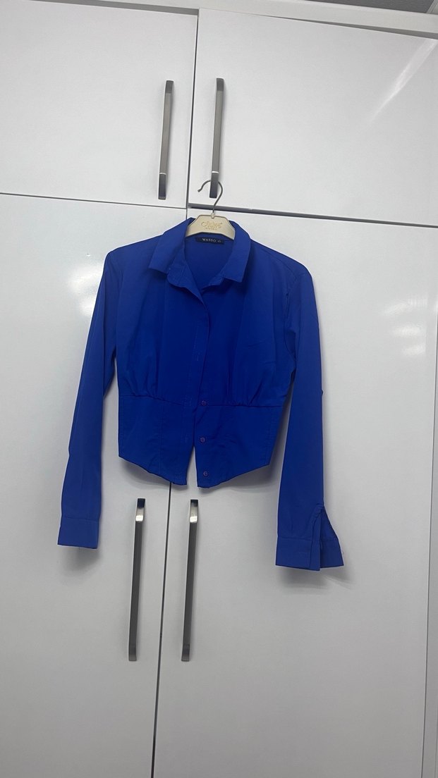 Düğmeli Mavi Kadın Gömlek - Görsel 2