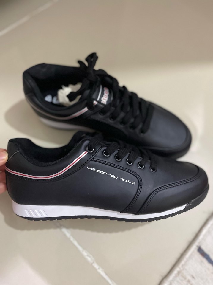 Siyah Bağcıklı Erkek Spor Ayakkabı - Görsel 2