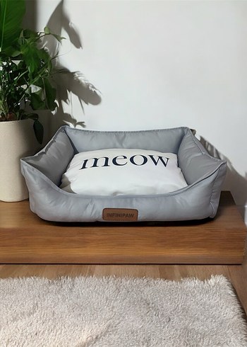 Gri Kedi Yatağı ve Meow Yazılı Yastık - Görsel 2