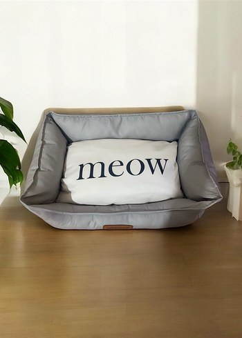 Gri Kedi Yatağı ve Meow Yazılı Yastık - Görsel 3