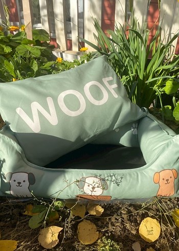 Yeşil Desenli Küçük Irk Köpek Yatağı - Görsel 3