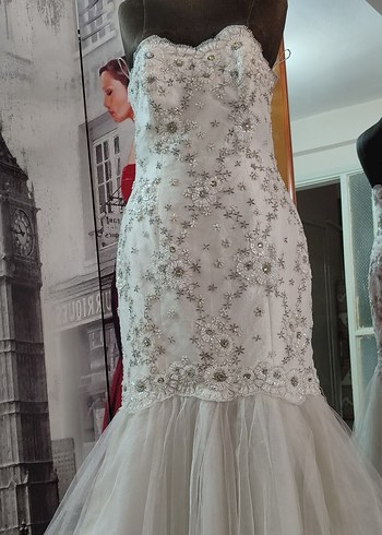 Straplez Uzun Kuyruklu Beyaz Prenses Gelinlik - Görsel 4