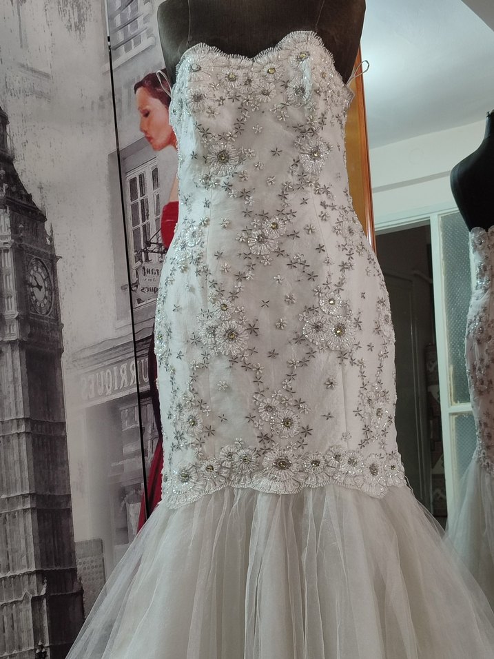 Straplez Uzun Kuyruklu Beyaz Prenses Gelinlik - Görsel 4