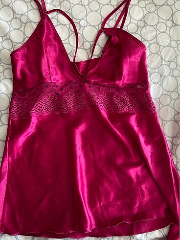 Saten gelin sabahlıklı 3 lü pijama seti