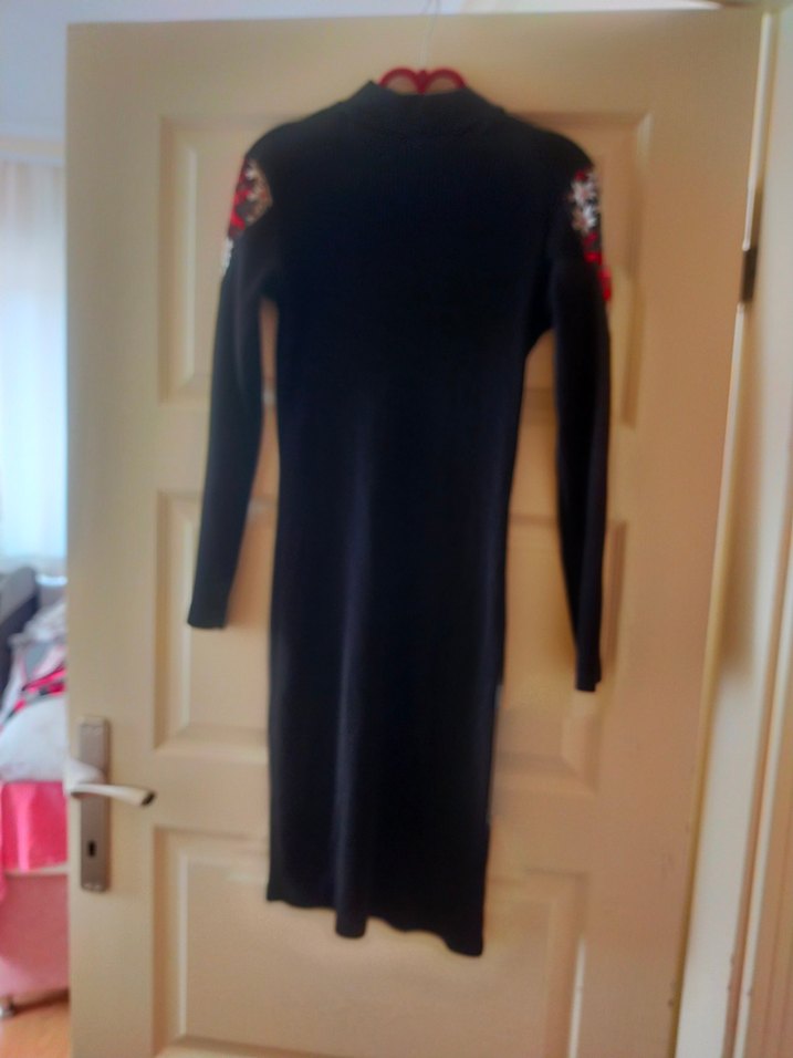 Nakışlı Siyah Uzun Kollu Triko Elbise - Görsel 4