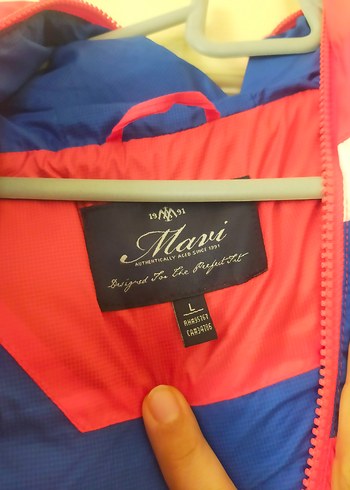 Kırmızı Renkli Fermuarlı Yelek - Görsel 2