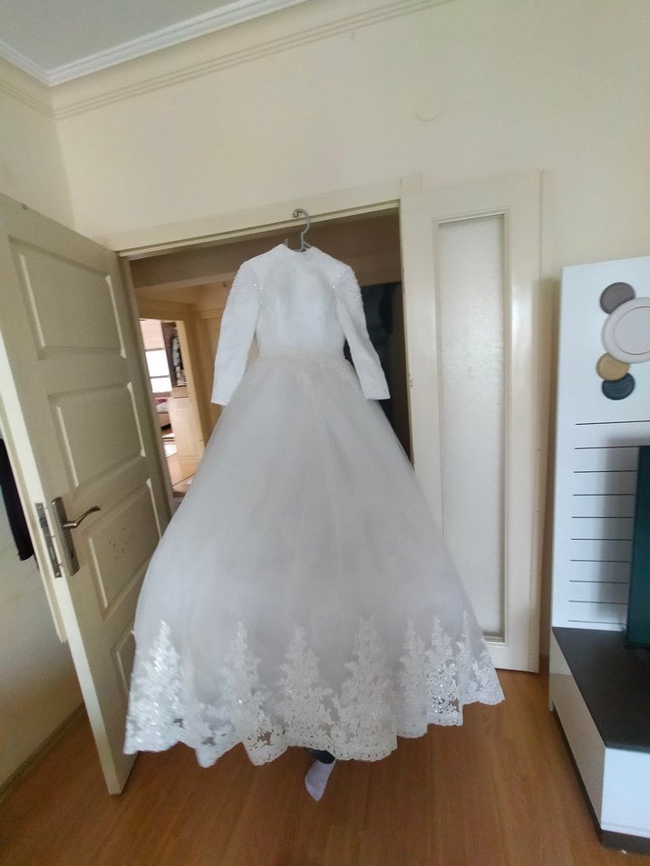 Vintage Beyaz Uzun Kollu Prenses Gelinlik - Görsel 5