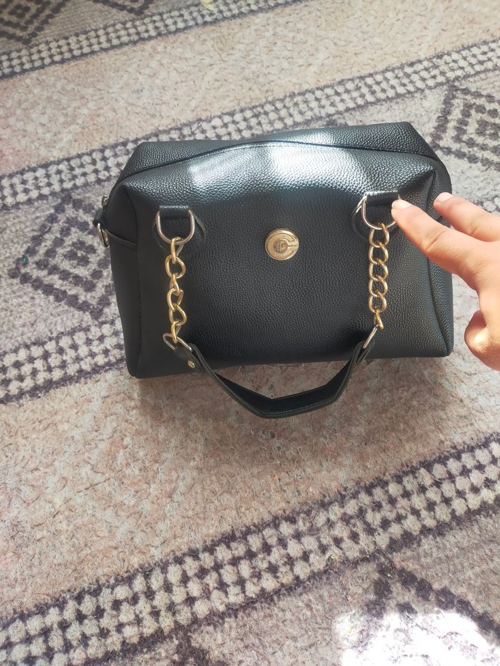 Zincir Detaylı Siyah Deri Kadın Çanta - Görsel 4