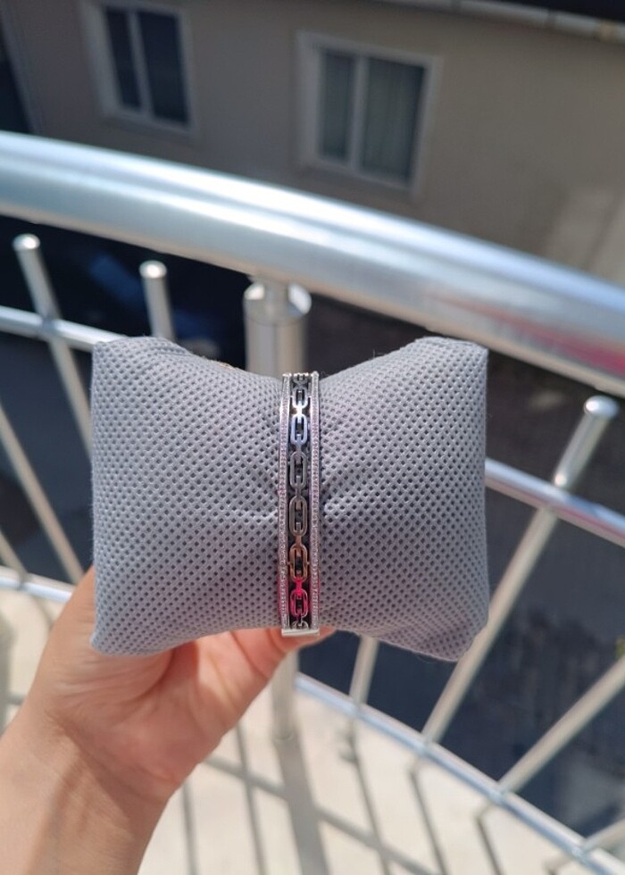 Yanları taşlı sonsuz çelik bileklik  - Görsel 4