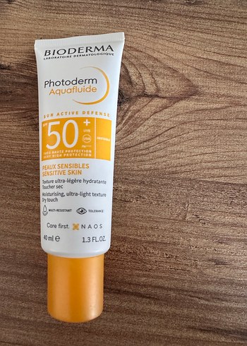 Bioderma Bioderma Photoderm Aquafluide SPF 50+ Güneş kremi