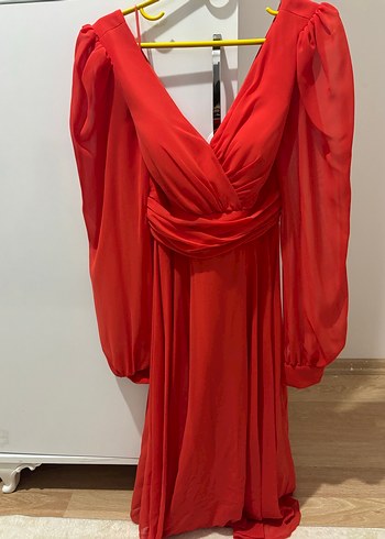 Uzun Nar Çiçeği  Drapeli Kadın Abiye Elbise - Görsel 2