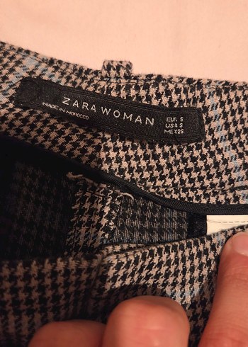 zara ekoseli mavi kumaş pantolon kısa paçalı - Görsel 3