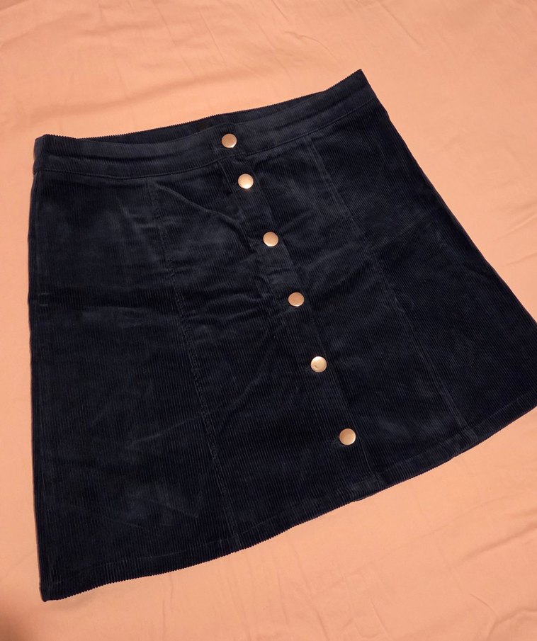 H&M lacivert fitilli  ve koton ekoseli kısa etekler - Görsel 3