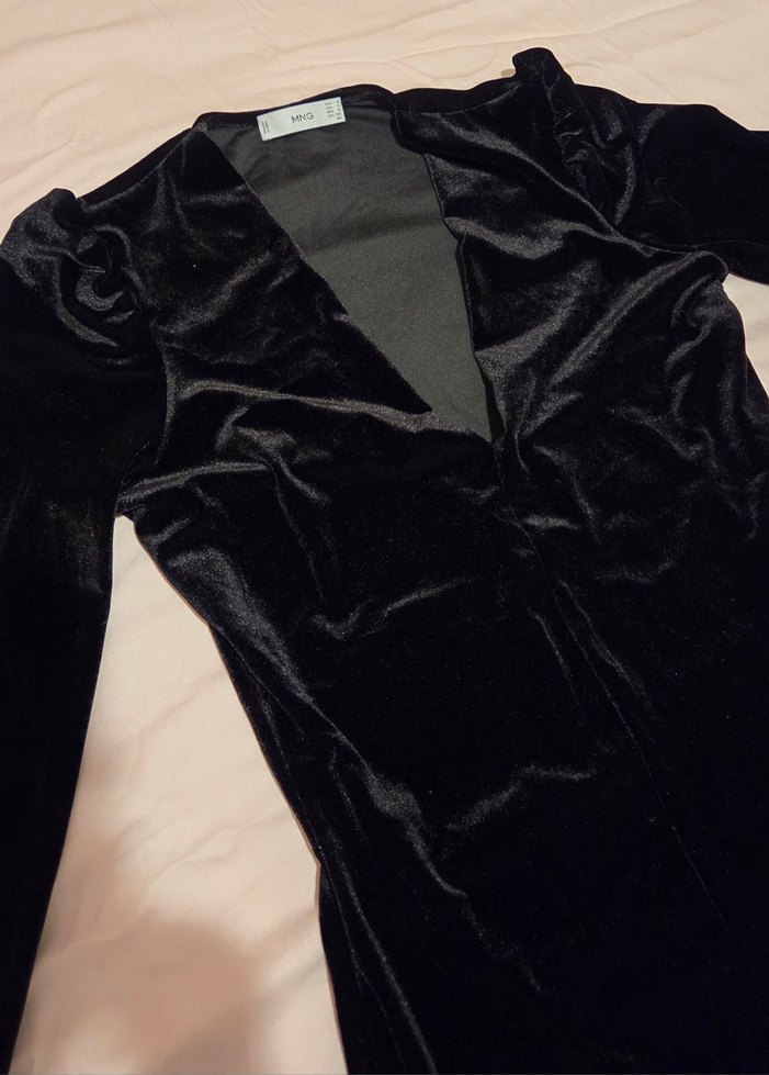 mango siyah kadifemsi V Yaka  Elbise - Görsel 2