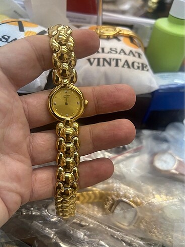 Citizen Vintage kadın saati