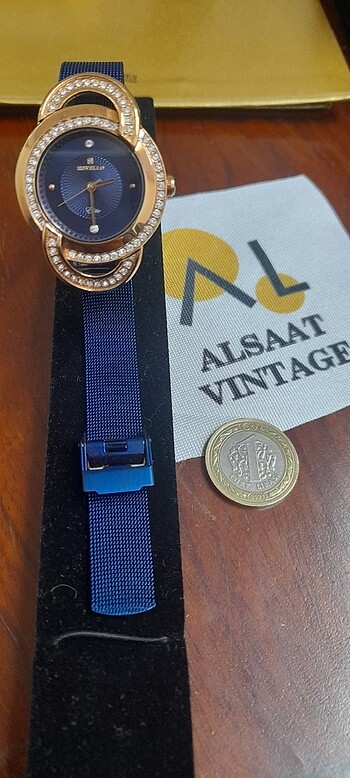 Diğer Vintage Revello kadın saati