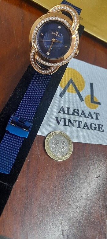 Beden Vintage Revello kadın saati