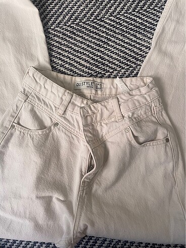Mom fit jean
