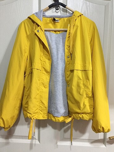 H&M Sarı Yağmurluk