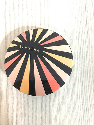 Sephora bronzer 02 medium rengi