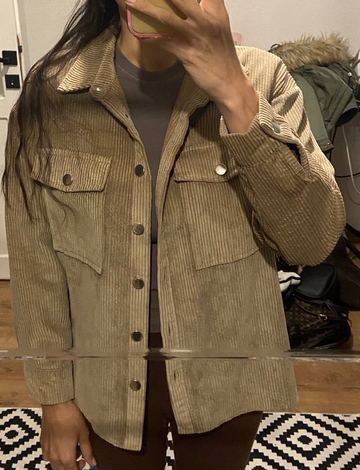 Bej Kadın Süet Düğmeli Gömlek - Görsel 5