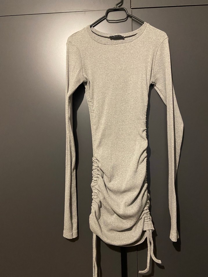 Gri Uzun Kollu Drapeli Triko Elbise - Görsel 4