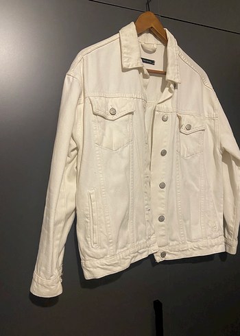 Beyaz Düğmeli Kadın Denim Ceket - Görsel 4