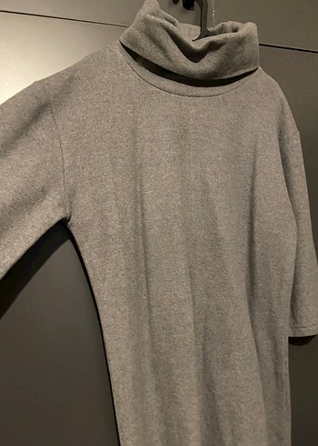 Gri Yüksek Yakalı Mini Triko Elbise - Görsel 2